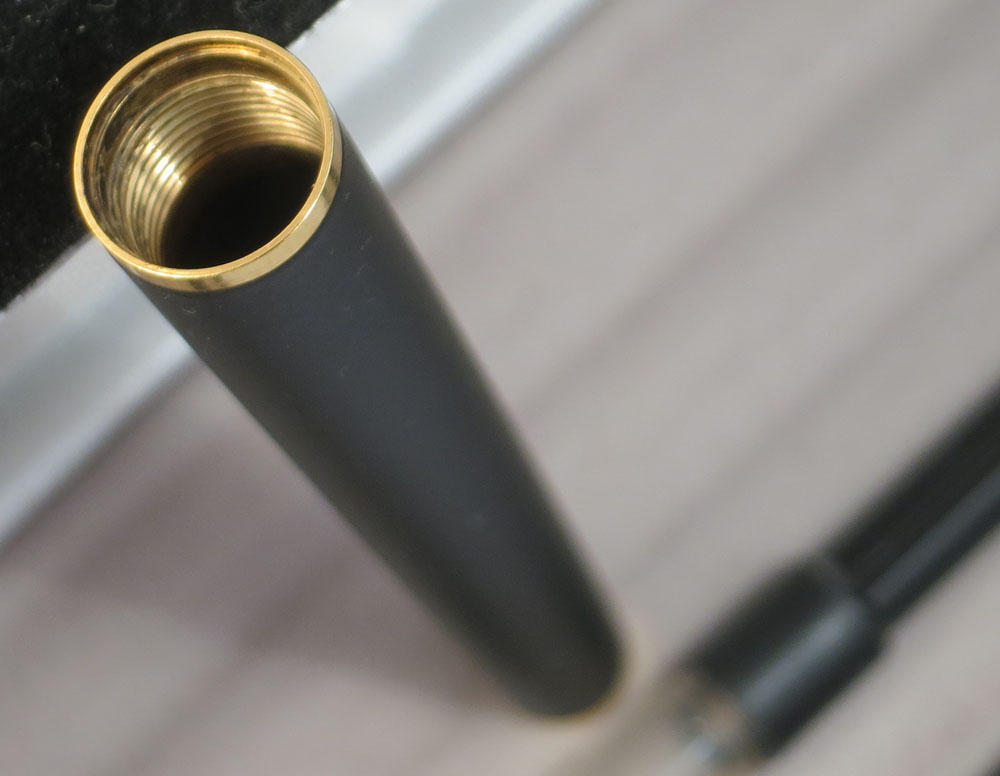 Barrel threading detail